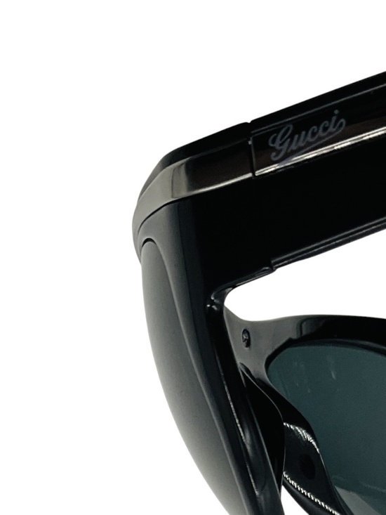 GUCCI BLACK CAT EYE ACETATE SUNGLASSES WITH METAL ACCENTS main image 4